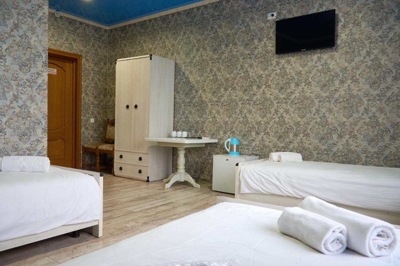 Hotel Royal โปลตาวา ภายนอก รูปภาพ