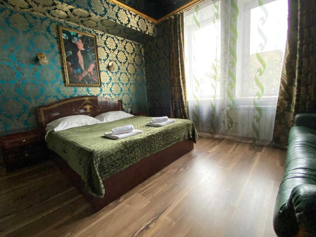 Hotel Royal โปลตาวา ภายนอก รูปภาพ