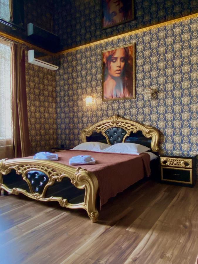 Hotel Royal โปลตาวา ภายนอก รูปภาพ